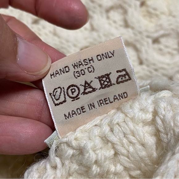 Aran Sweater Market Infinity Scarf OS Classic Aran Cream knit Merino Wool Scarf - Picture 7 of 14